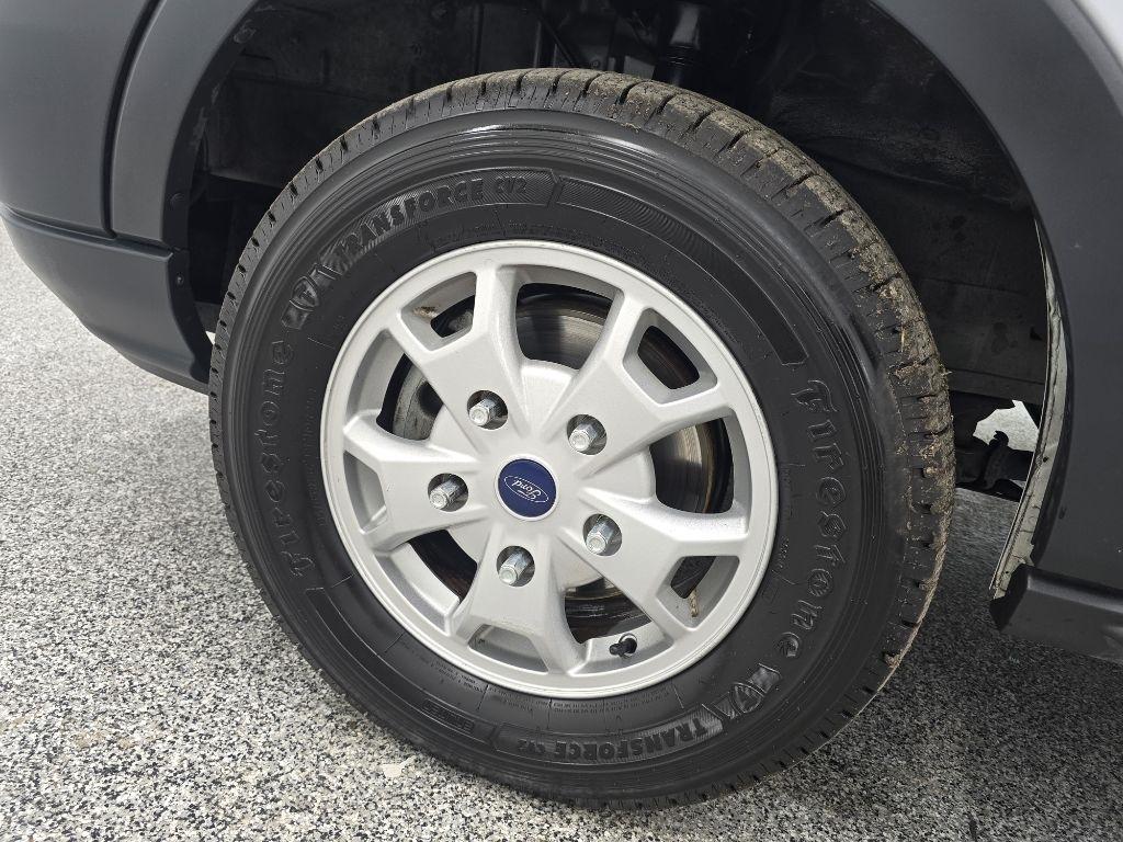 Ford Transit 250 Van Low Roof w/Sliding Pass. 130-in. WB 2016