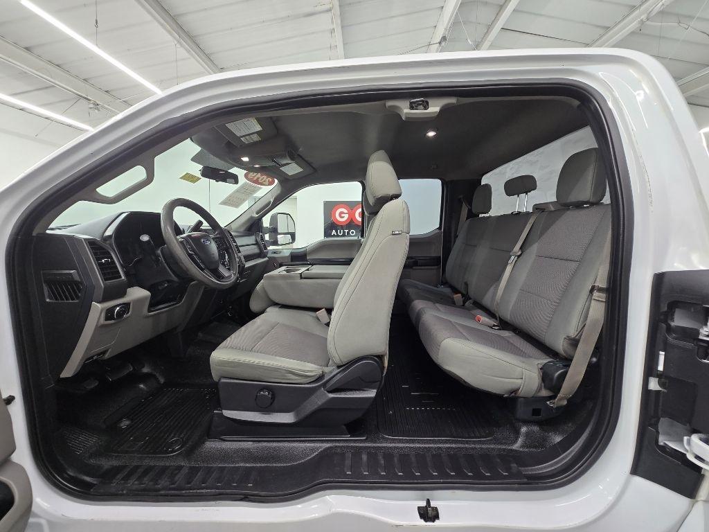 Ford F-250 SD XLT SuperCab Long Bed 4WD 2019