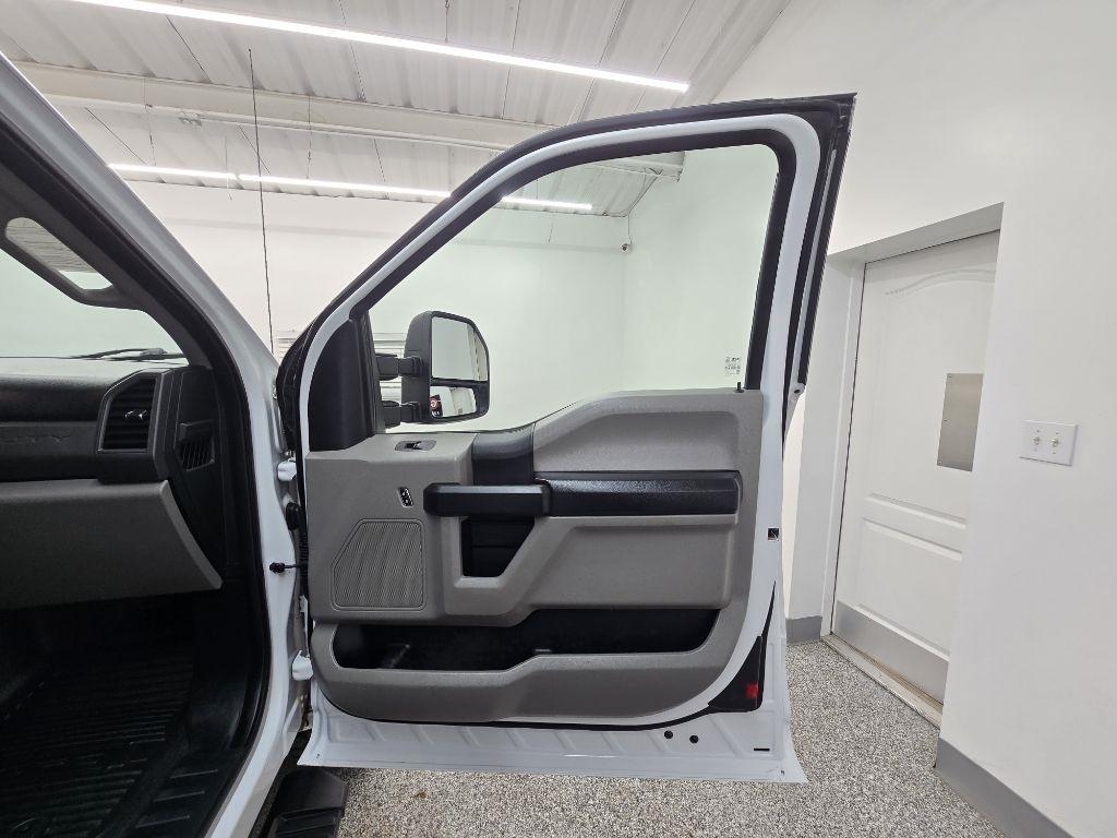Ford F-250 SD XLT SuperCab Long Bed 4WD 2019