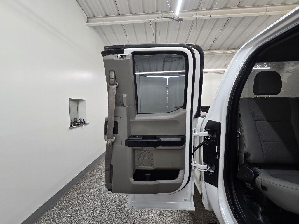 Ford F-250 SD XLT SuperCab Long Bed 4WD 2019