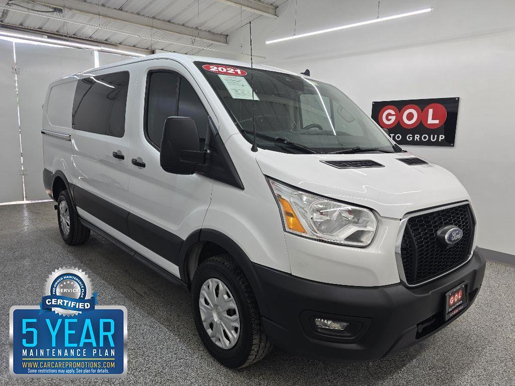 Ford Transit 250 Van Low Roof w/Sliding Pass. 130-in. WB 2021