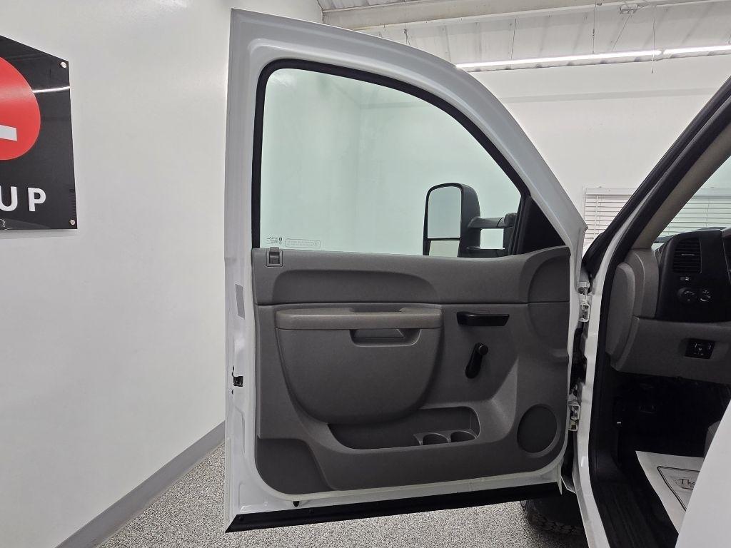 Chevrolet Silverado 3500HD Work Truck Long Box 2WD 2014