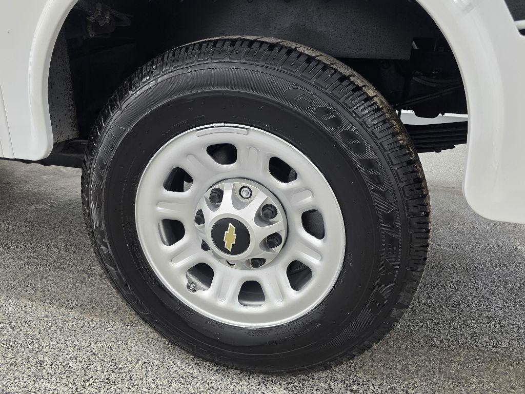 Chevrolet Silverado 3500HD Work Truck Long Box 2WD 2014