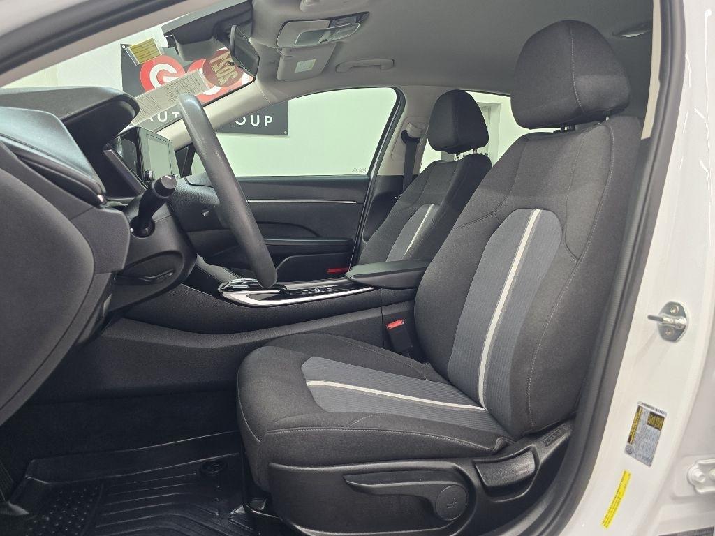 Hyundai Sonata SE 2021