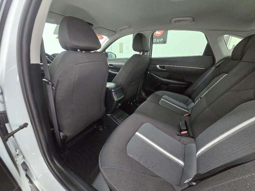 Hyundai Sonata SE 2021