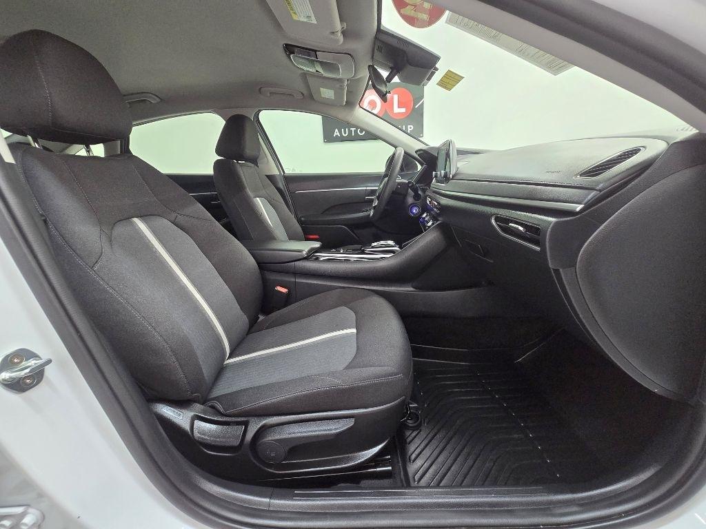 Hyundai Sonata SE 2021