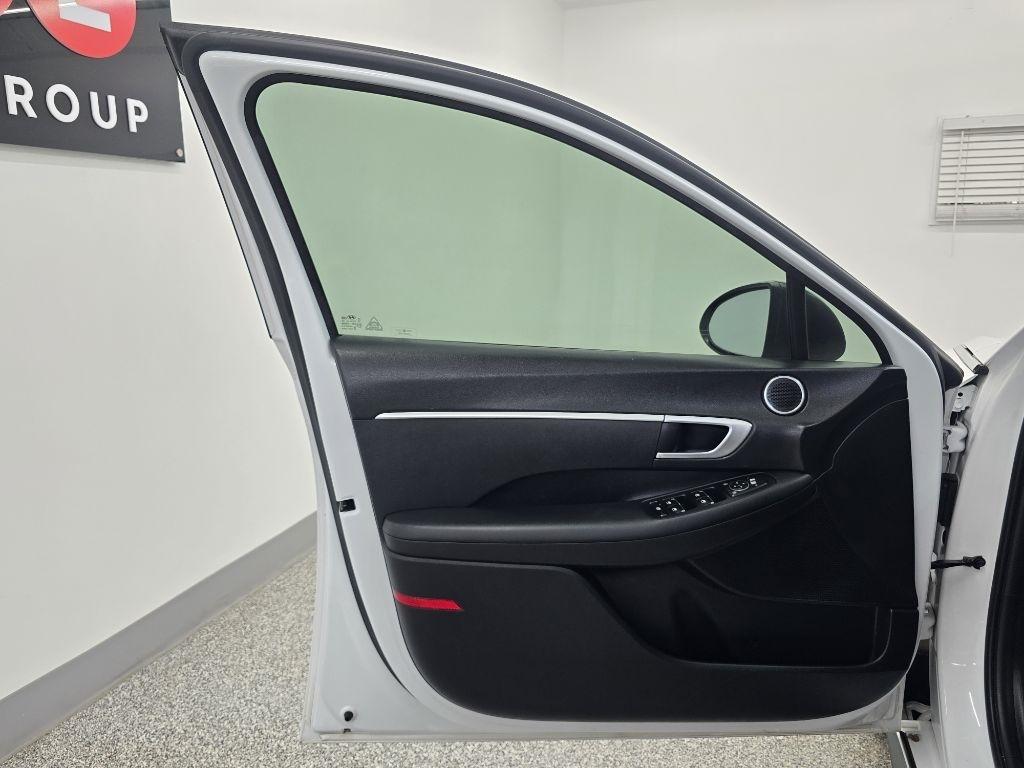 Hyundai Sonata SE 2021