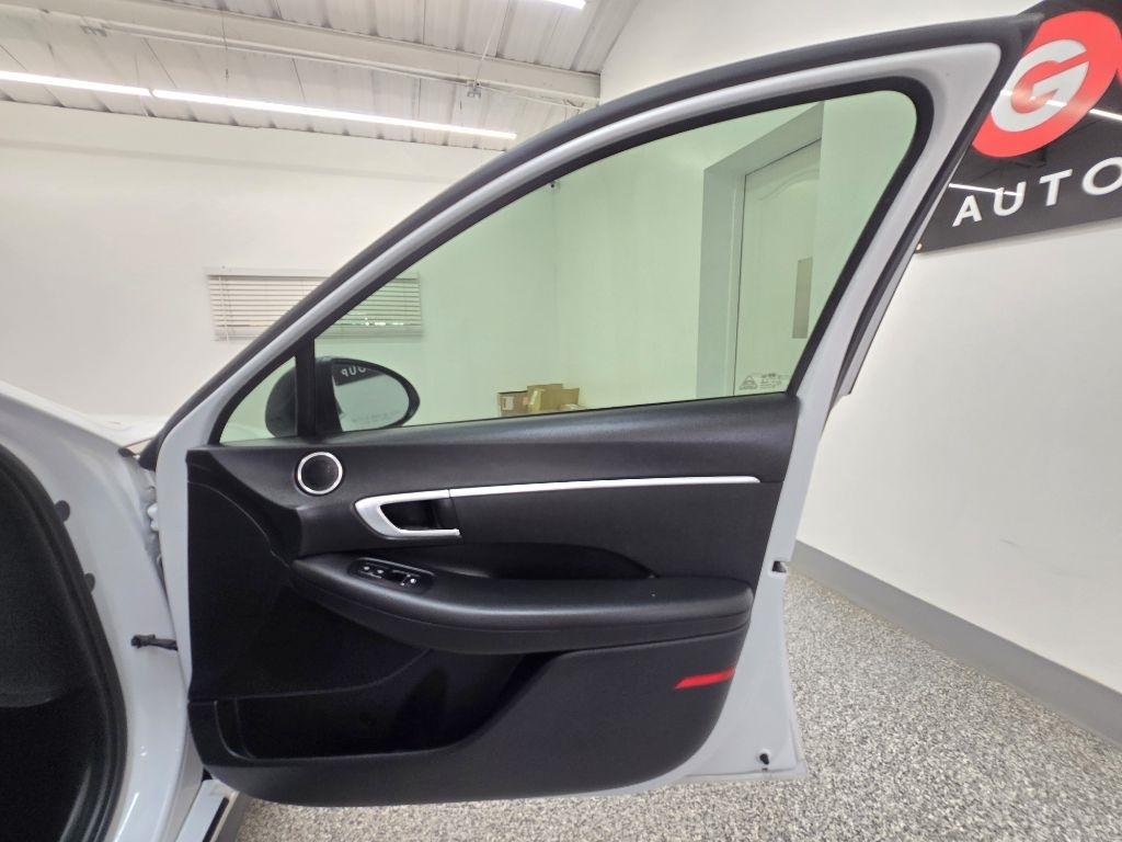 Hyundai Sonata SE 2021