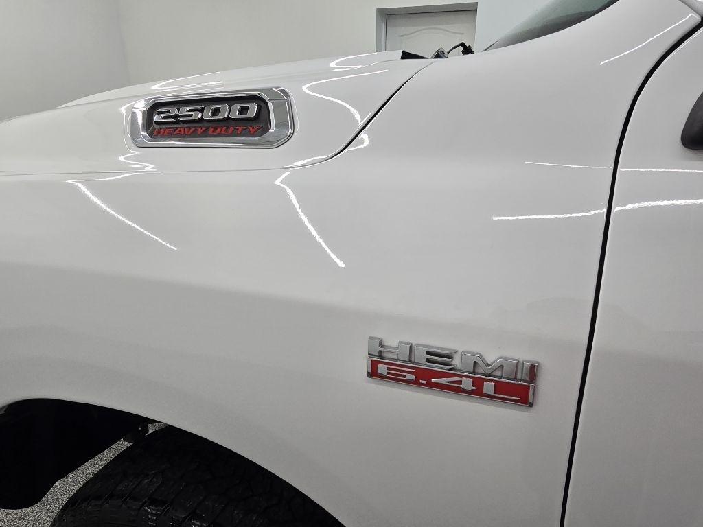 RAM 2500 Tradesman Crew Cab LWB 4WD 2022