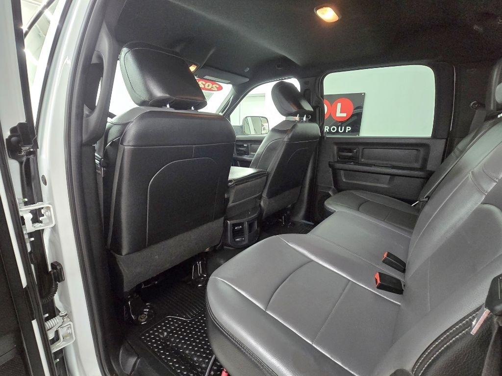 RAM 2500 Tradesman Crew Cab LWB 4WD 2022