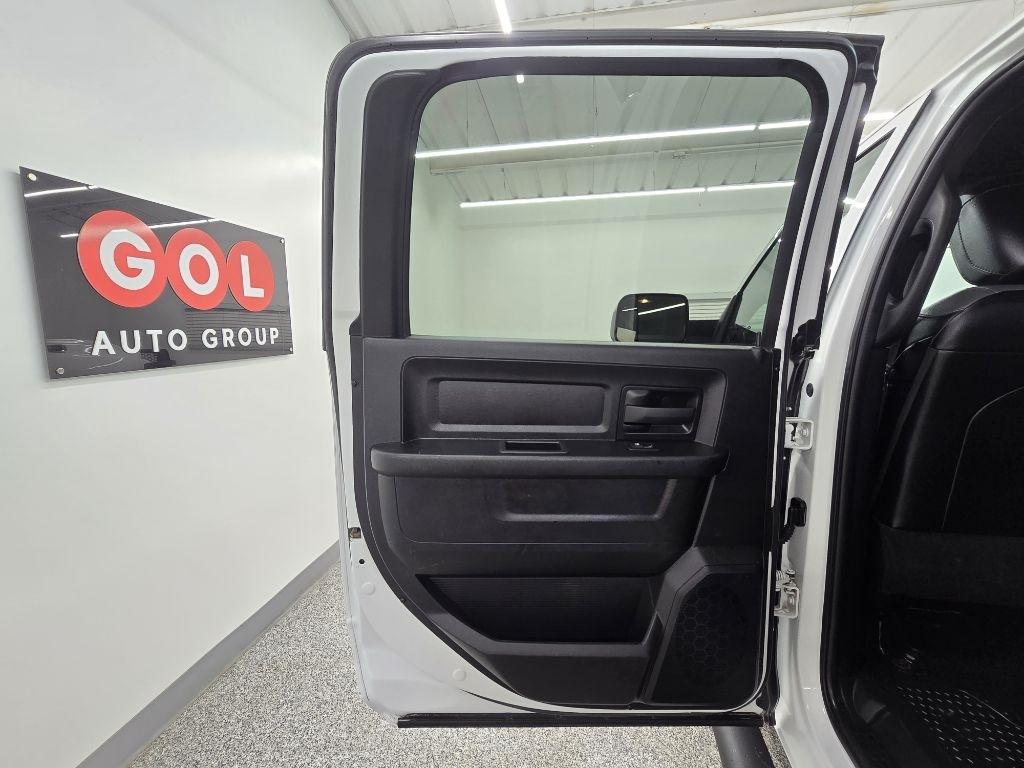 RAM 2500 Tradesman Crew Cab LWB 4WD 2022