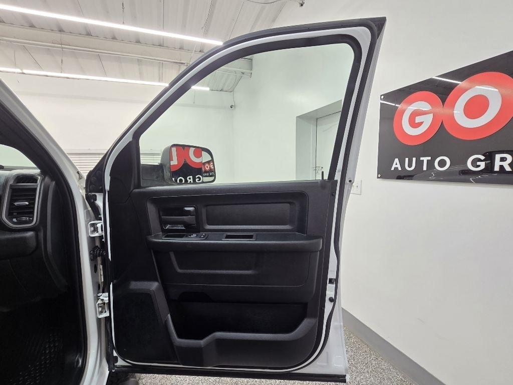 RAM 2500 Tradesman Crew Cab LWB 4WD 2022