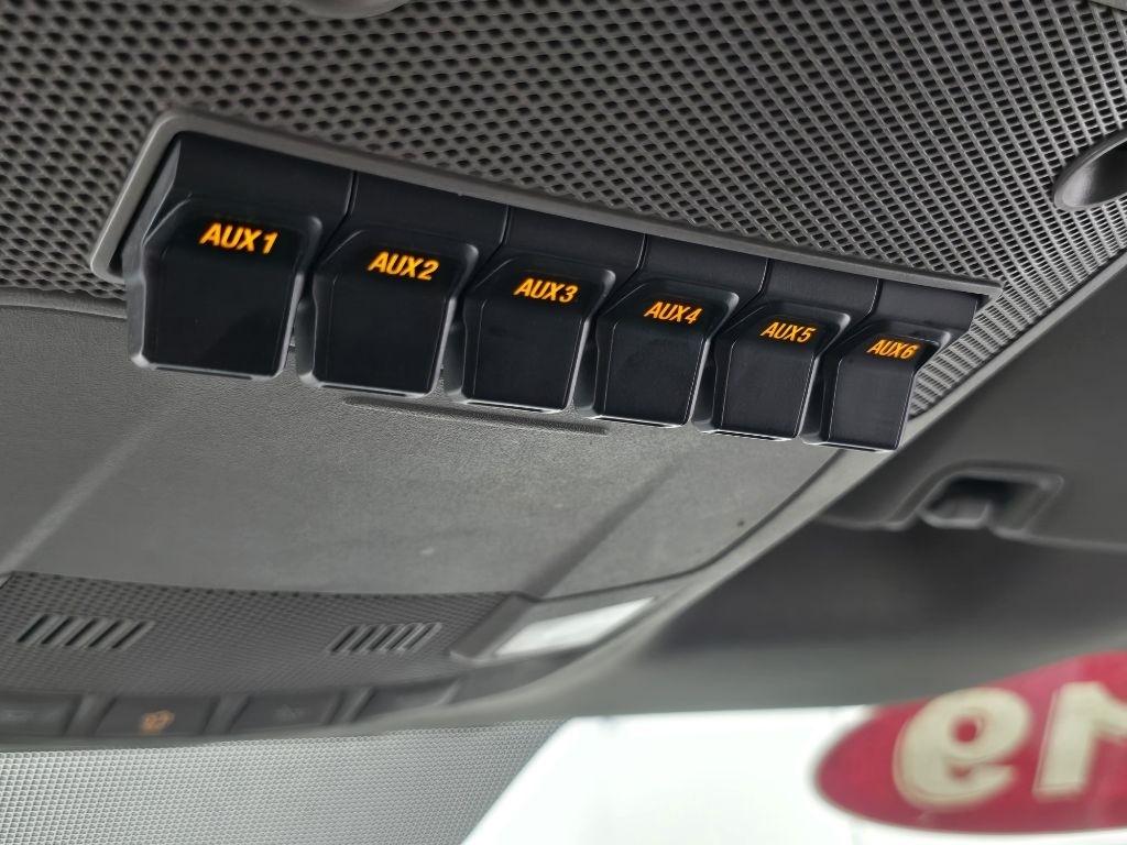 Ford F-250 SD Lariat Crew Cab 2WD 2019