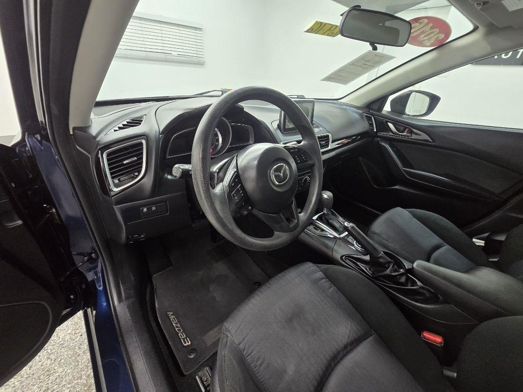 Mazda MAZDA3 i Sport AT 4-Door 2016