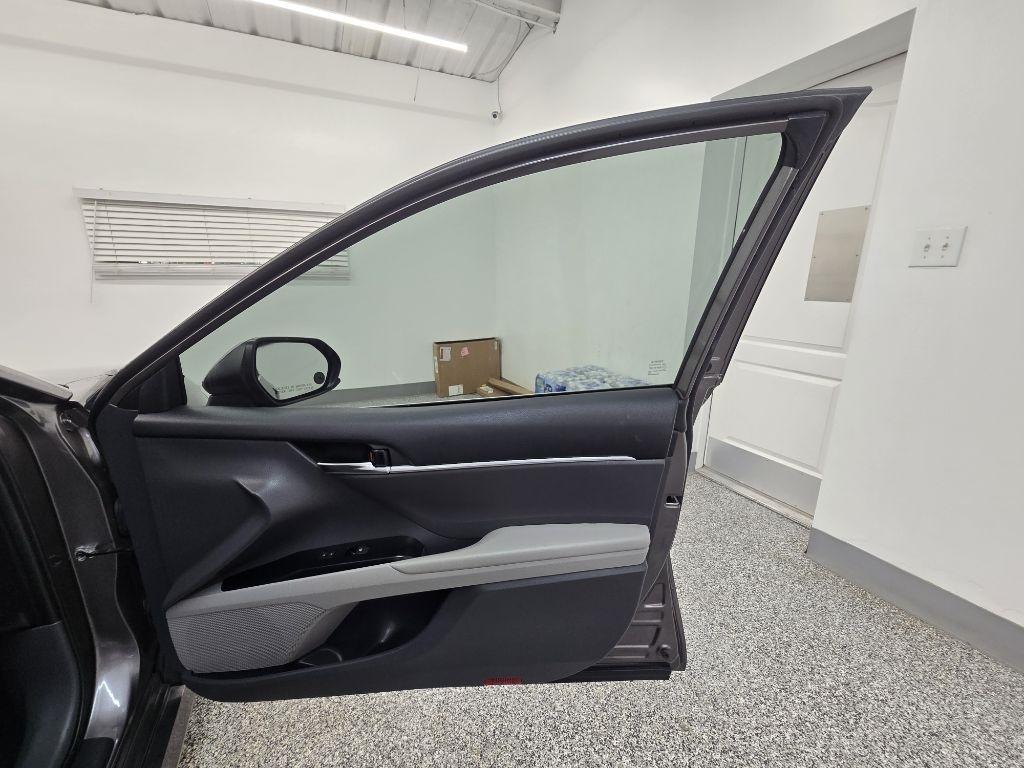 Toyota Camry LE 2020