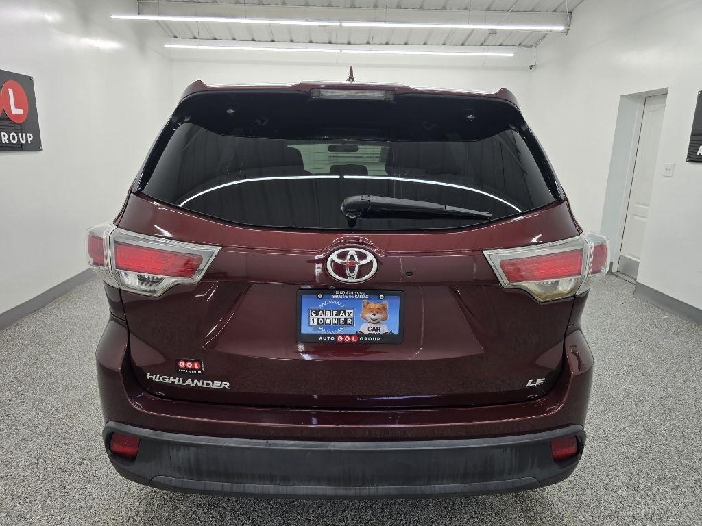 Toyota Highlander LE FWD V6 2016