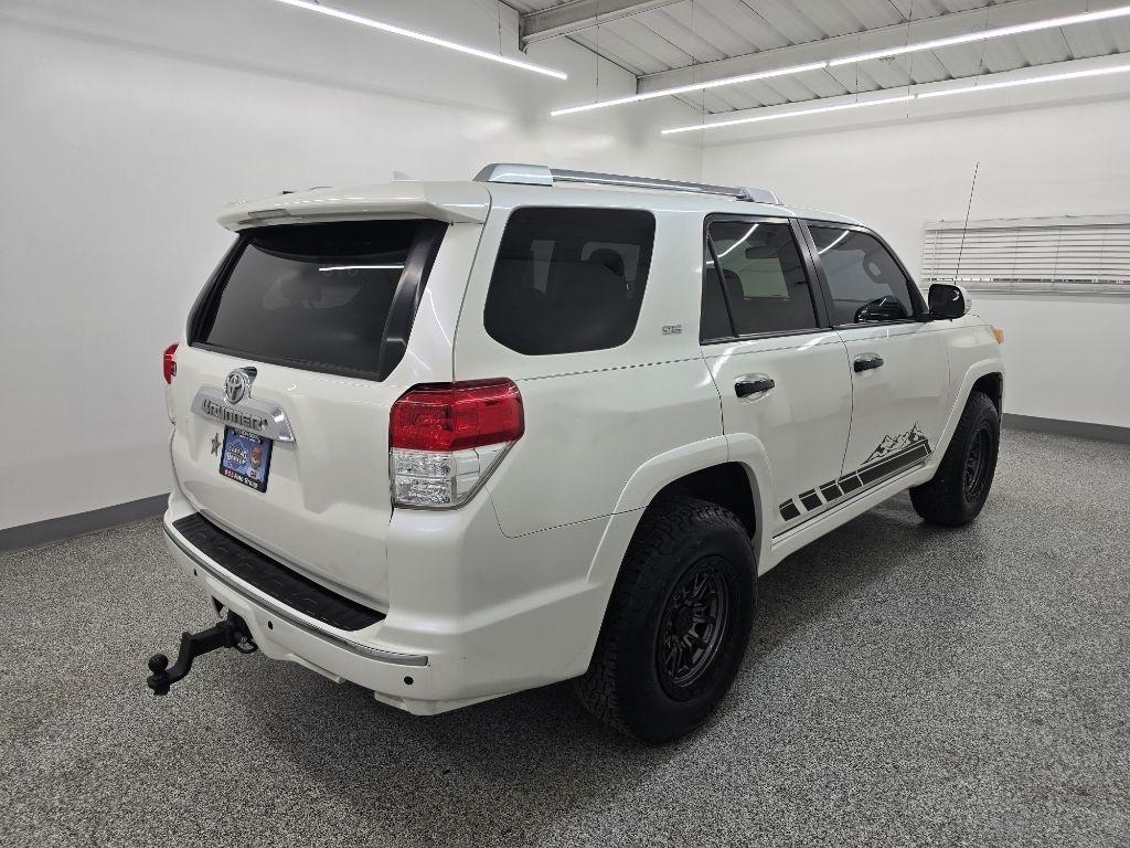 Toyota 4Runner SR5 2WD V6 2010