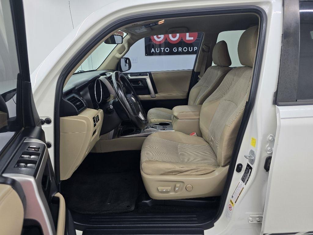 Toyota 4Runner SR5 2WD V6 2010