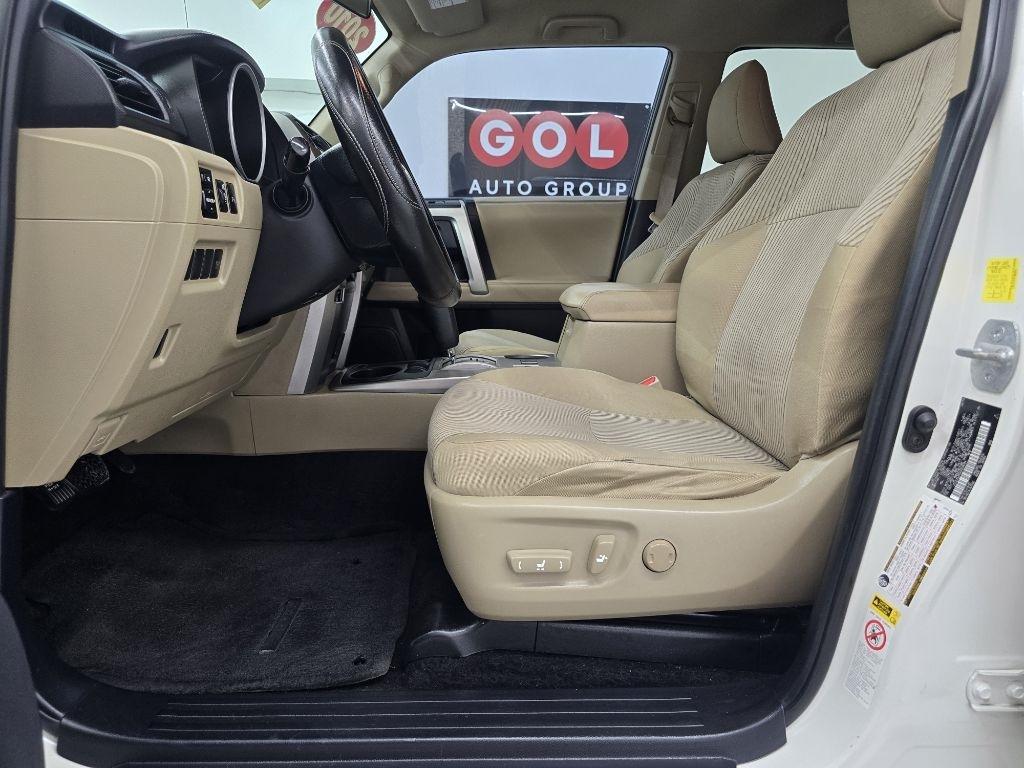 Toyota 4Runner SR5 2WD V6 2010