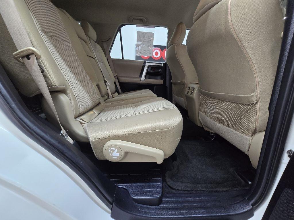 Toyota 4Runner SR5 2WD V6 2010