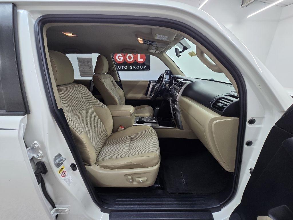 Toyota 4Runner SR5 2WD V6 2010