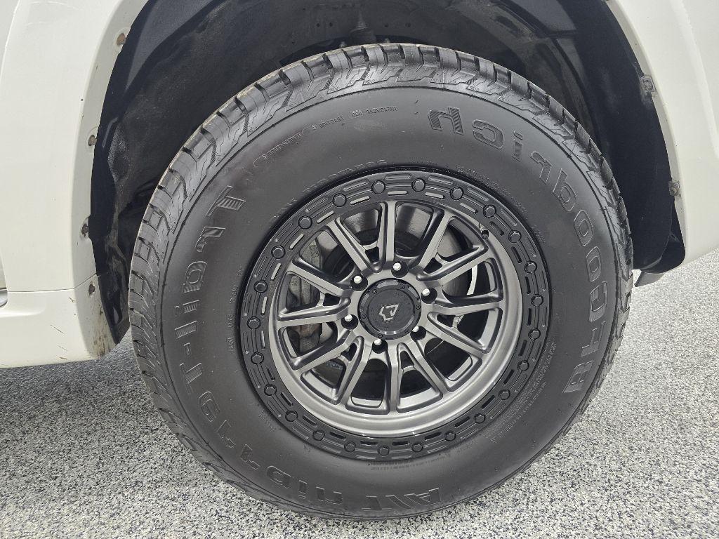 Toyota 4Runner SR5 2WD V6 2010