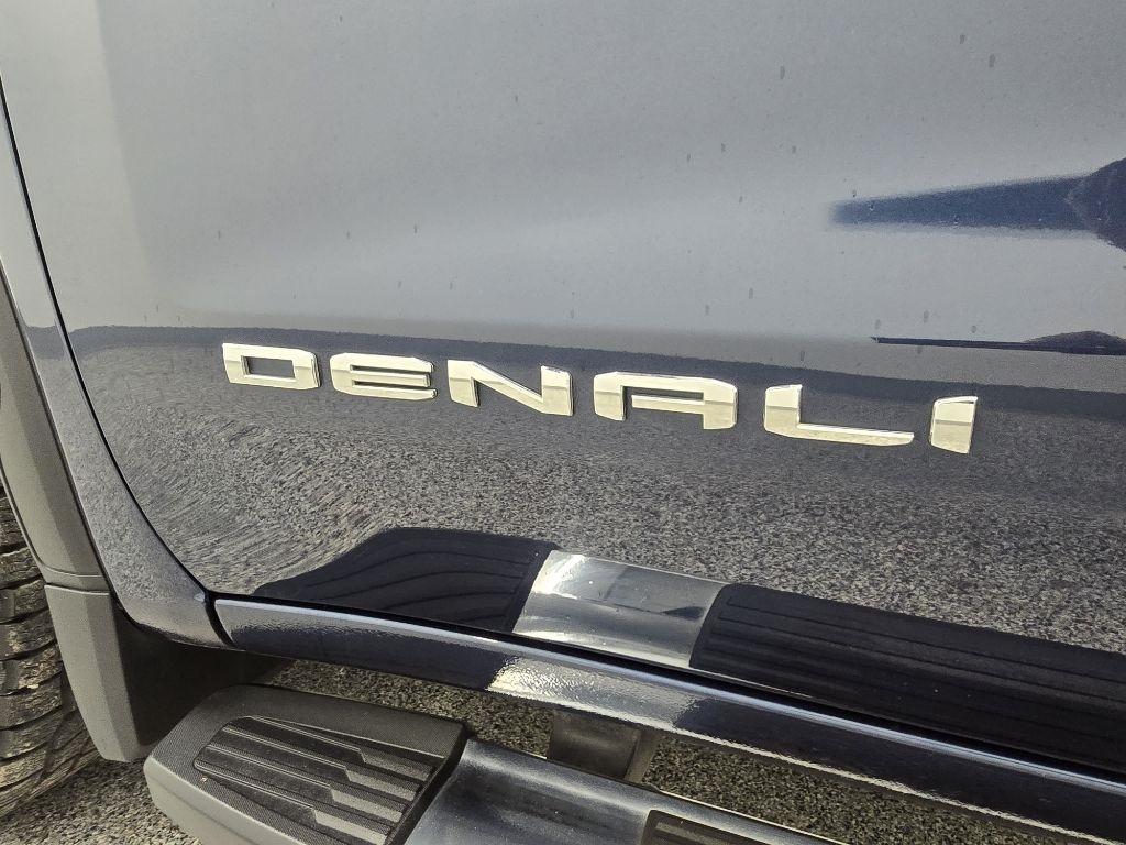 GMC Sierra 1500 Denali Crew Cab 2WD 2020