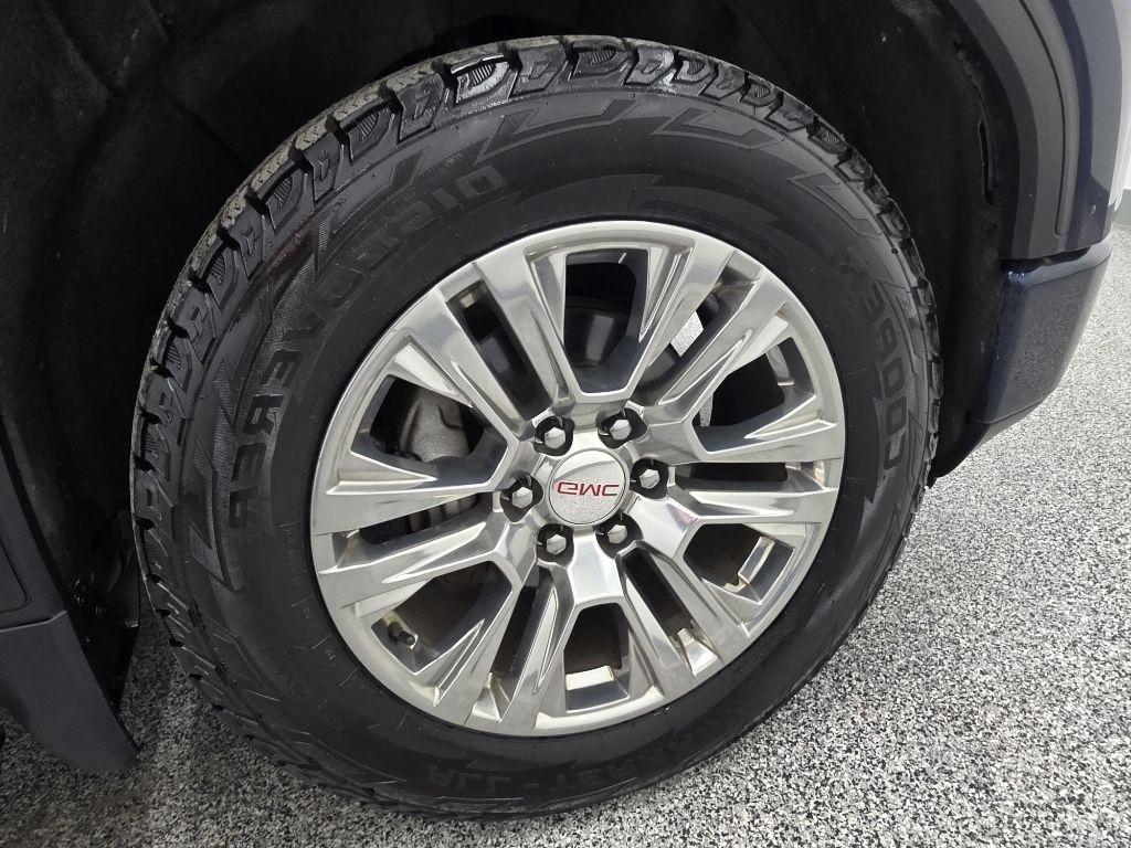 GMC Sierra 1500 Denali Crew Cab 2WD 2020