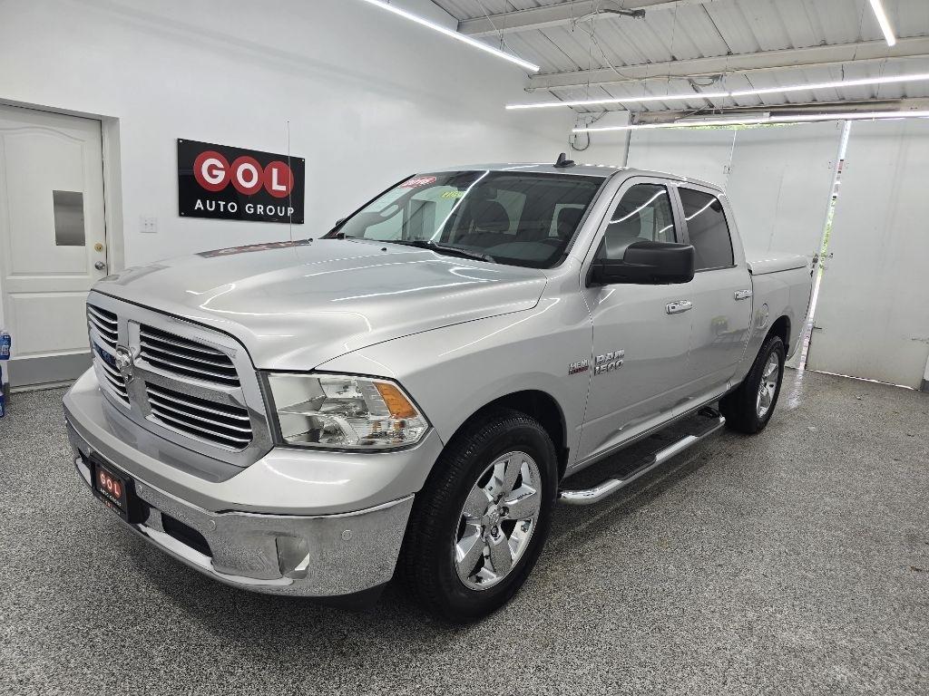 RAM 1500 SLT Crew Cab SWB 2WD 2016