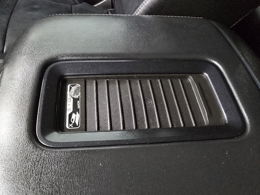 GMC Yukon SLT 2WD 2017