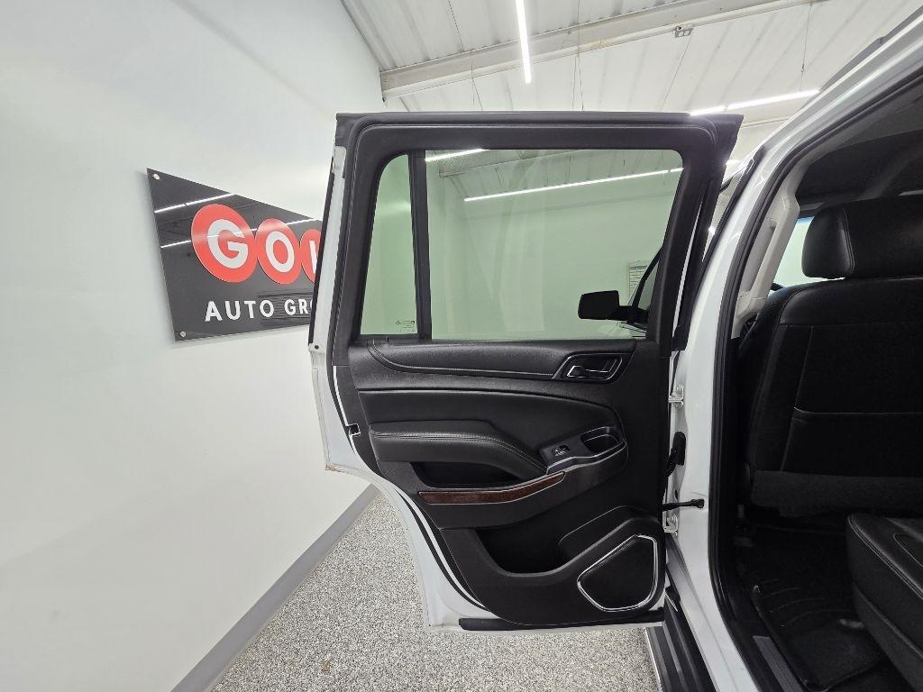 GMC Yukon SLT 2WD 2017