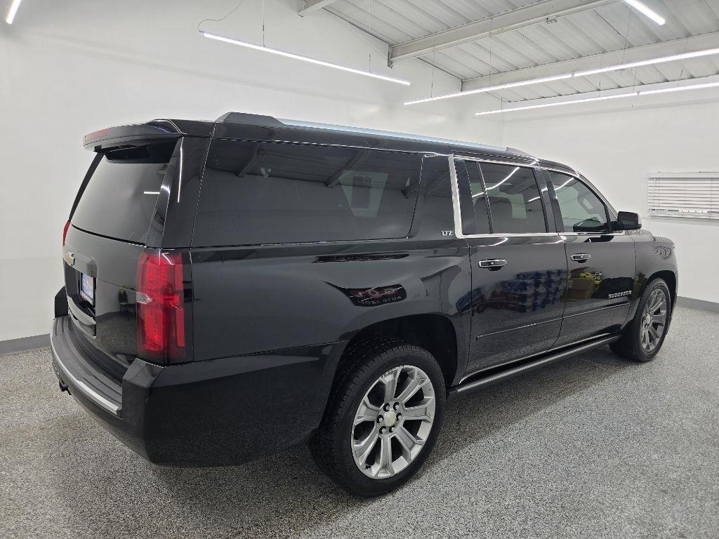 Chevrolet Suburban LTZ 4WD 2016