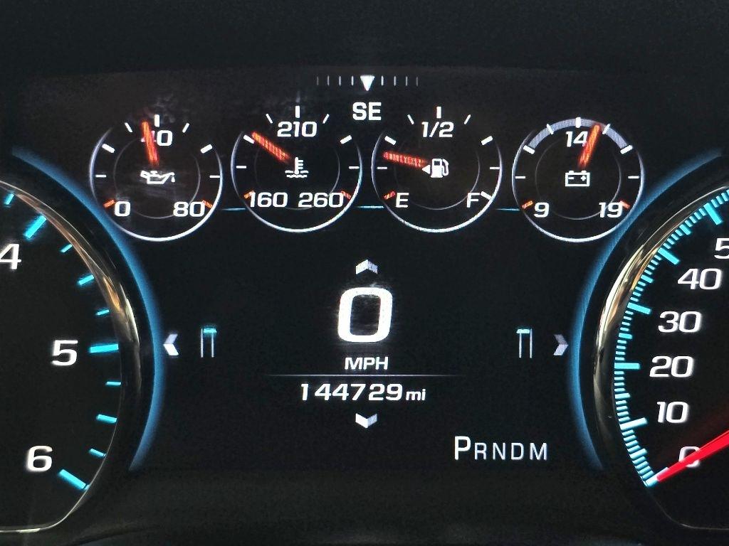Chevrolet Suburban LTZ 4WD 2016