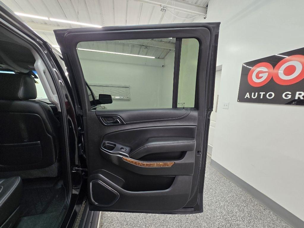 Chevrolet Suburban LTZ 4WD 2016