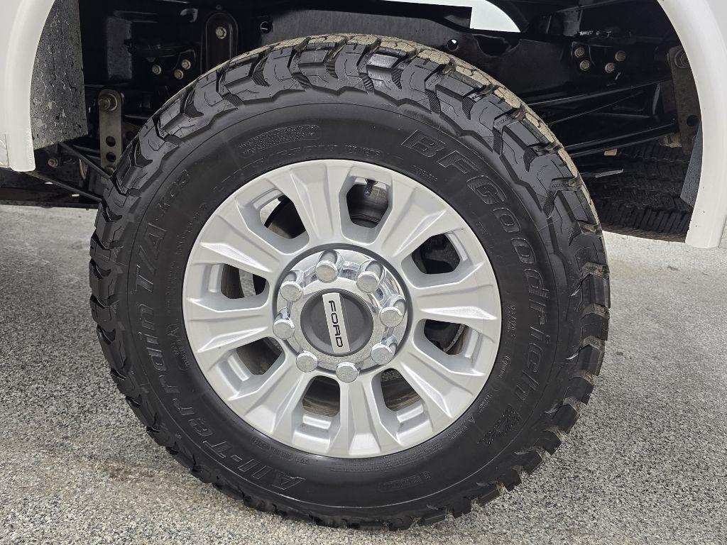 Ford F-250 SD XLT SuperCab Long Bed 4WD 2022