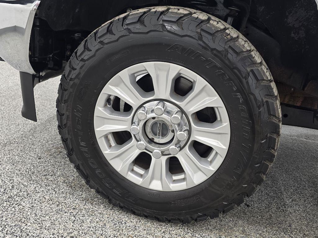 Ford F-250 SD XLT SuperCab Long Bed 4WD 2022