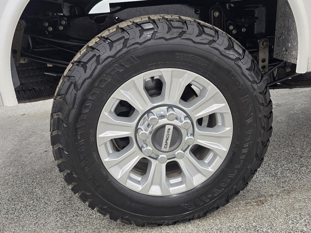 Ford F-250 SD XLT SuperCab Long Bed 4WD 2022