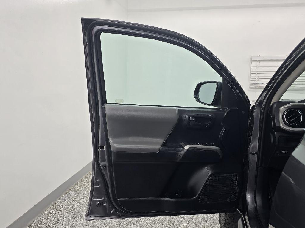 Toyota Tacoma SR5 Double Cab Long Bed I4 6AT 2WD 2019