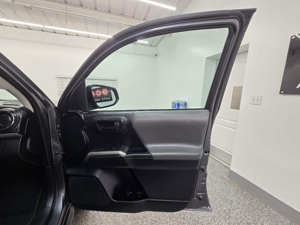 Toyota Tacoma SR5 Double Cab Long Bed I4 6AT 2WD 2019