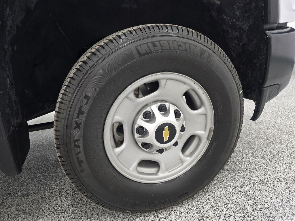 Chevrolet Silverado 2500HD Work Truck Crew Cab Short Box 4WD 2021