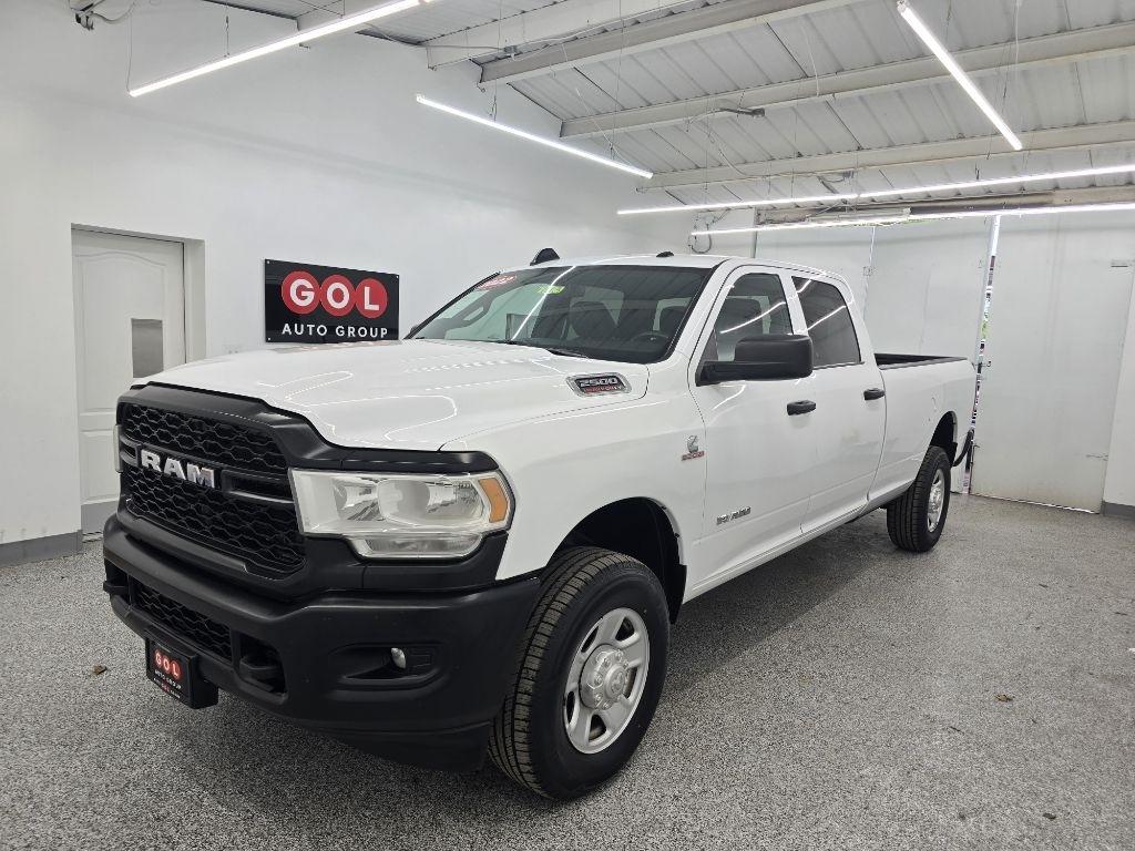 RAM 2500 Tradesman Crew Cab LWB 4WD 2022