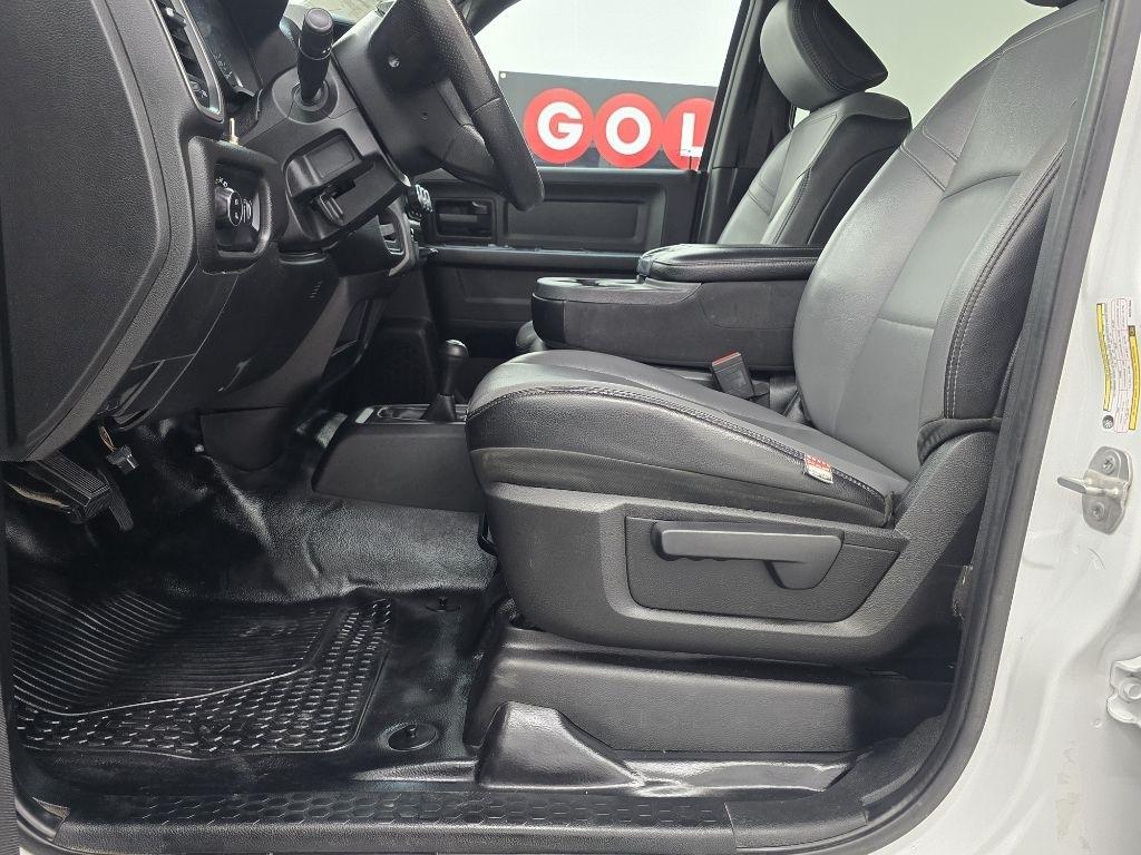 RAM 2500 Tradesman Crew Cab LWB 4WD 2022