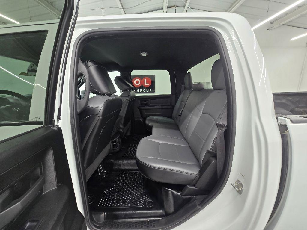 RAM 2500 Tradesman Crew Cab LWB 4WD 2022