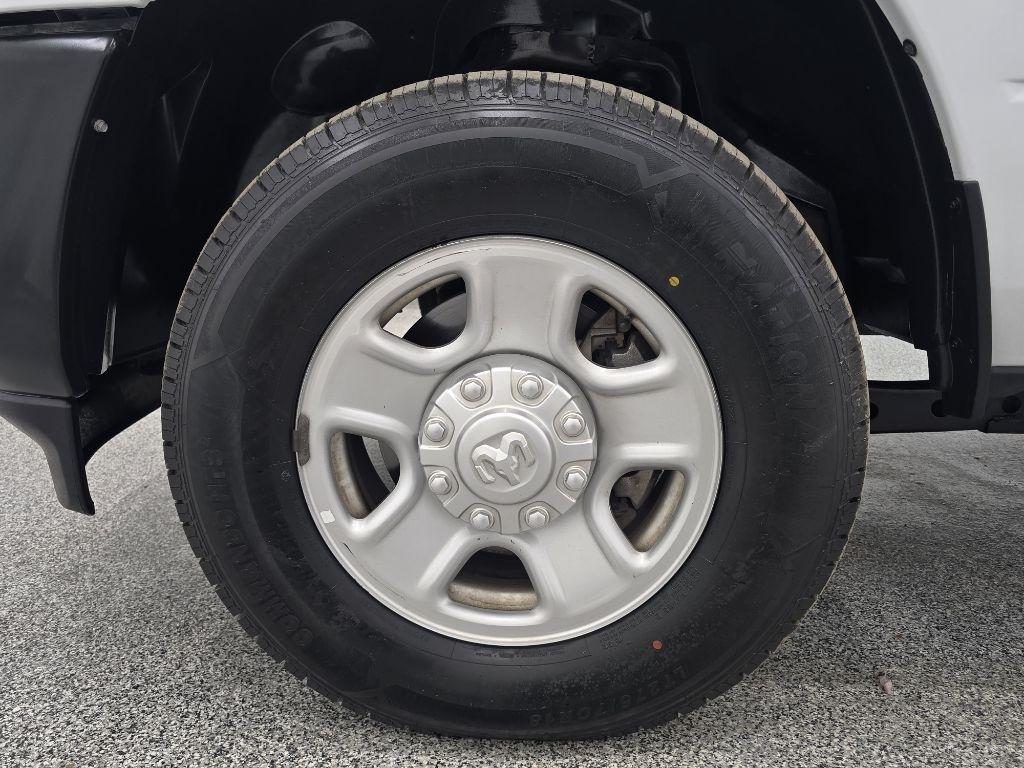 RAM 2500 Tradesman Crew Cab LWB 4WD 2022