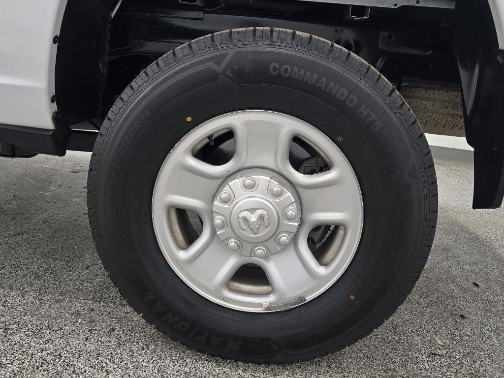 RAM 2500 Tradesman Crew Cab LWB 4WD 2022