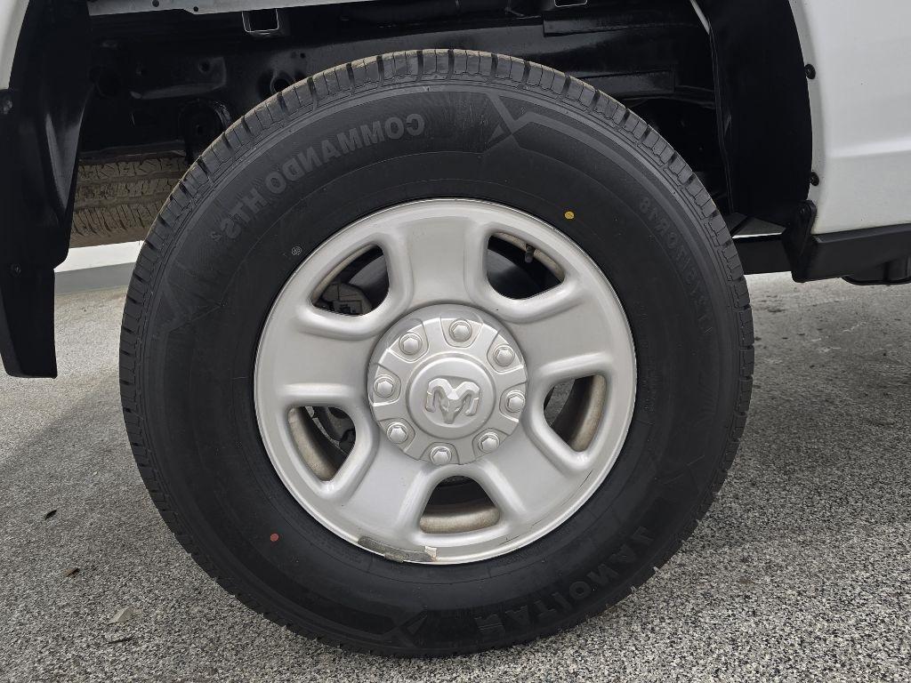 RAM 2500 Tradesman Crew Cab LWB 4WD 2022