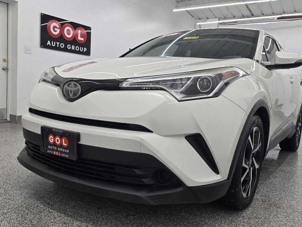 Toyota C-HR XLE 2018