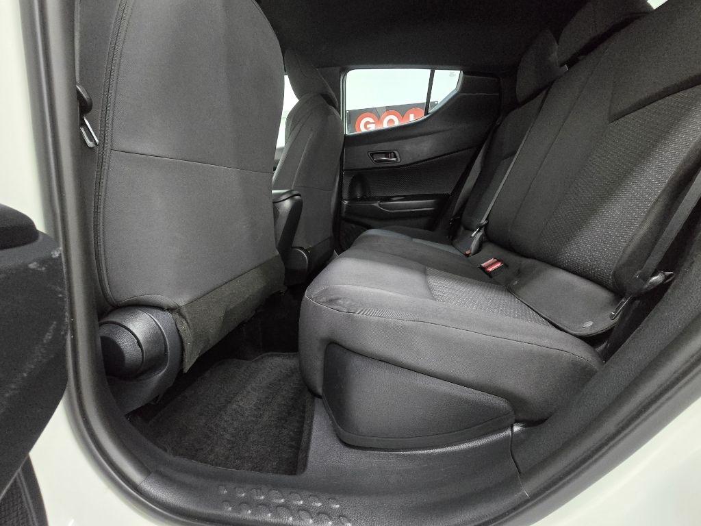 Toyota C-HR XLE 2018