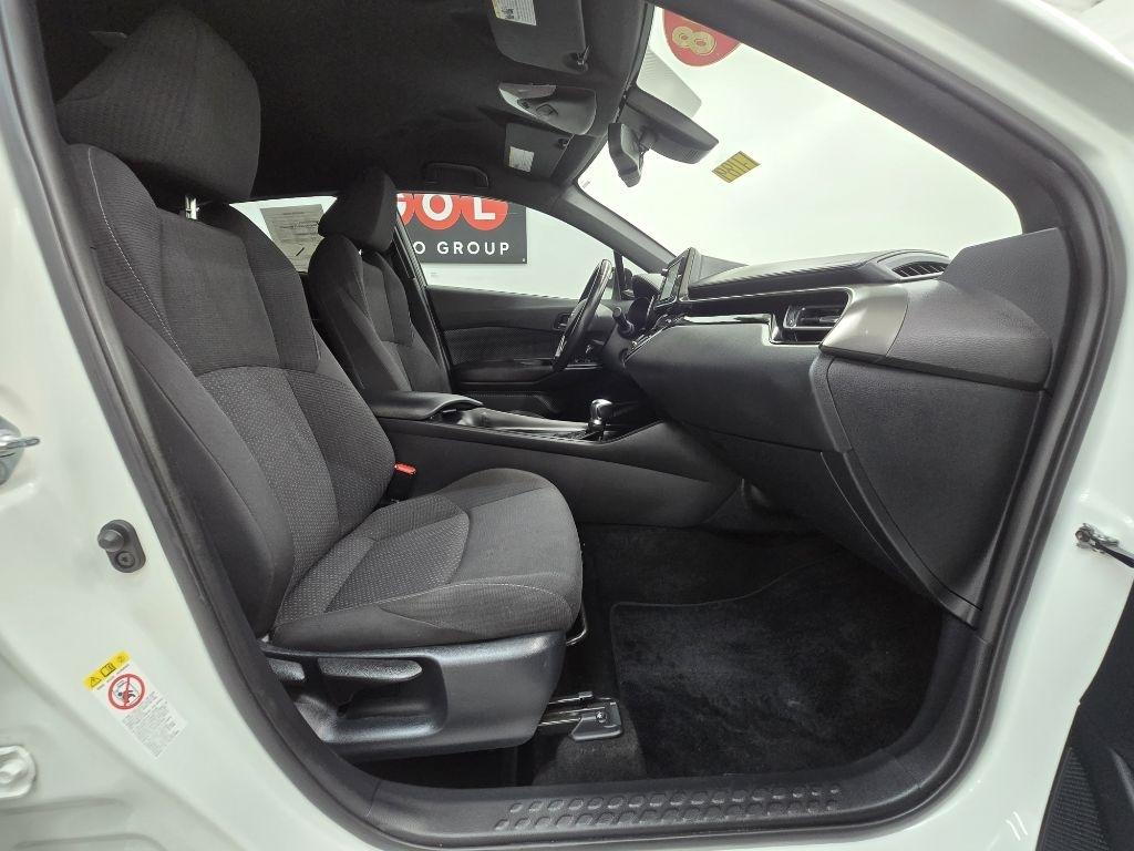 Toyota C-HR XLE 2018