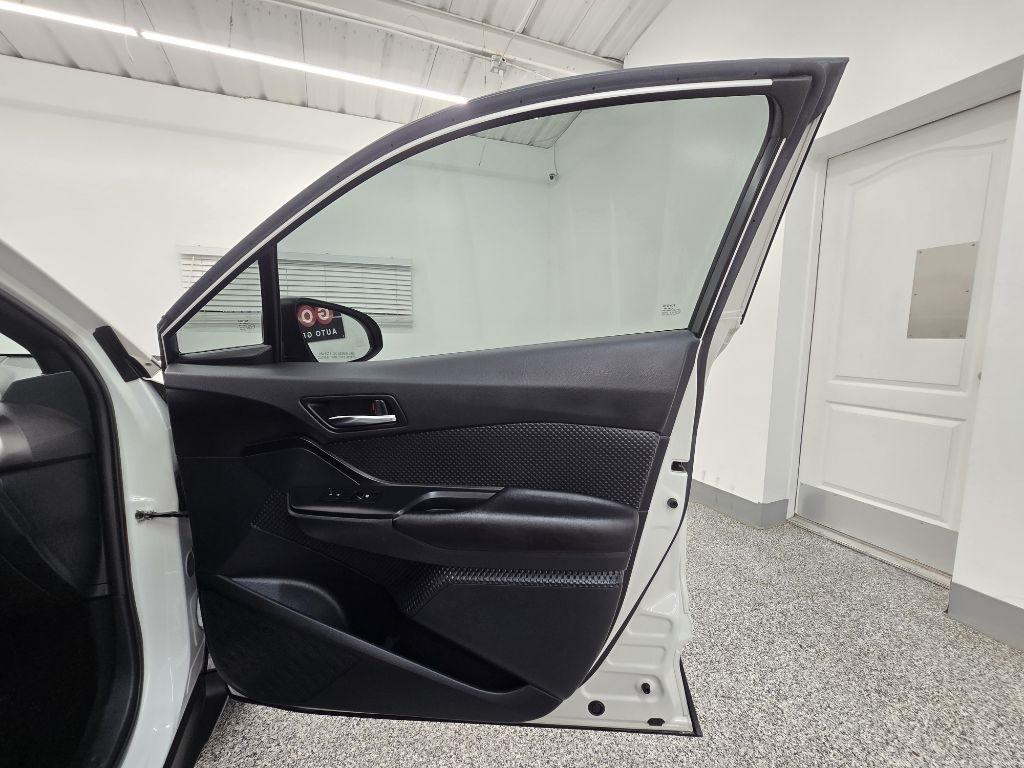 Toyota C-HR XLE 2018